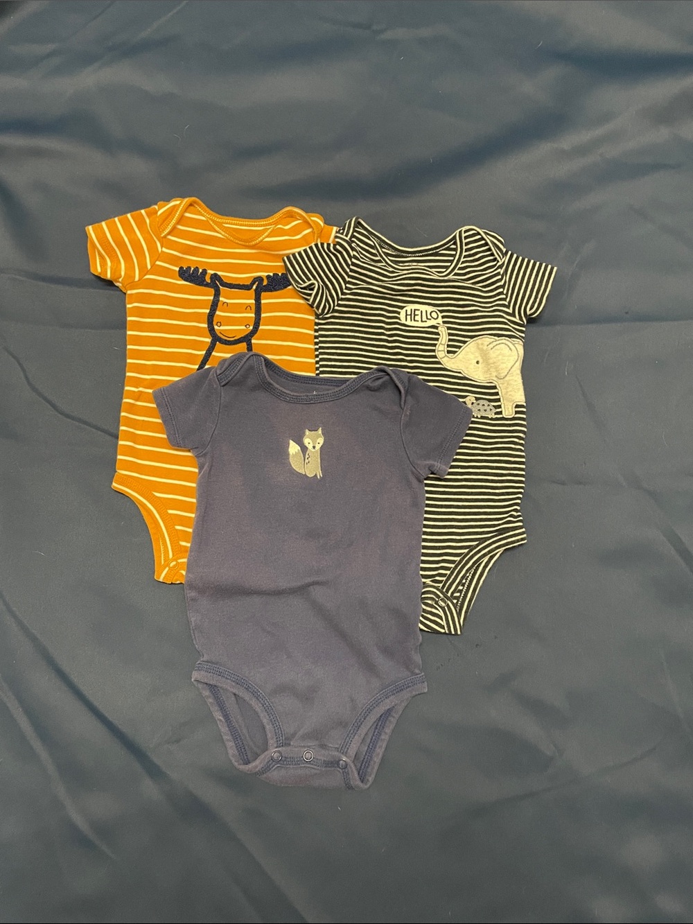 Bundle of 3 short sleeved onsies, 6-9 month